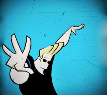 Johnny Bravo wallpaper con estilo de fondo celeste cielo